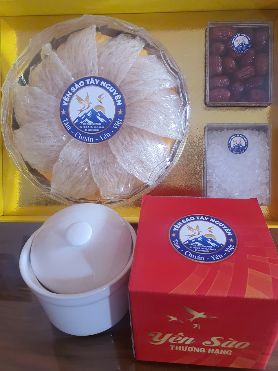 Hộp quà tết 100g Yến Thượng Hạng